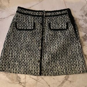 Dynamite tweed skirt size Xs